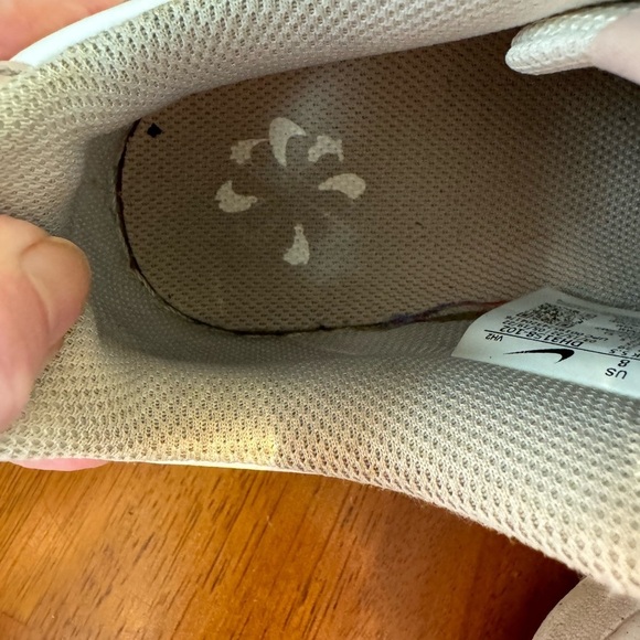 Nike Court Vision low top leather lace up sneakers size 8 blush pink swipe - Picture 5 of 7